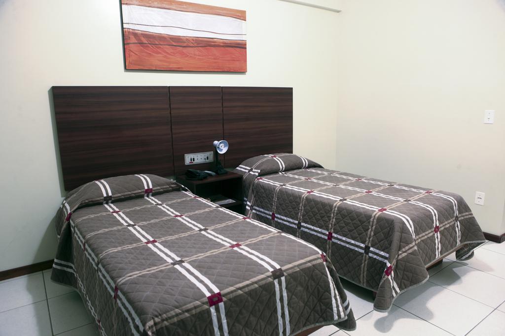 America Palace Hotel Uberlandia Phòng bức ảnh